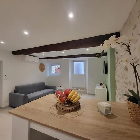 La Pompe - Climatise Proche De La Apartman